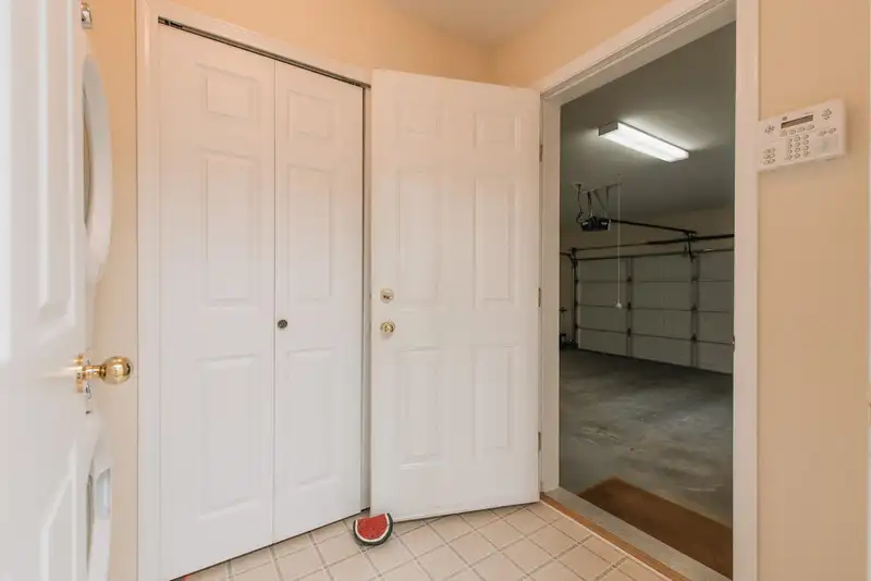 26 535 SHAW ROAD - photo 4 of 23