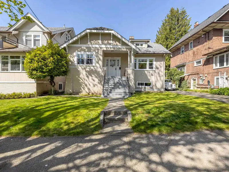 2325 W 8TH AVENUE - photo 4 of 40