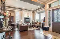 18933 55 AVENUE - thumbnail 3