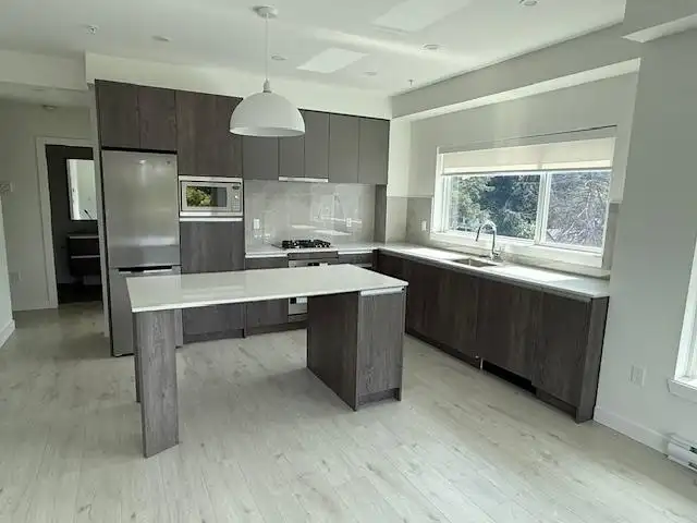 403 14225 103A AVENUE - photo 2 of 14