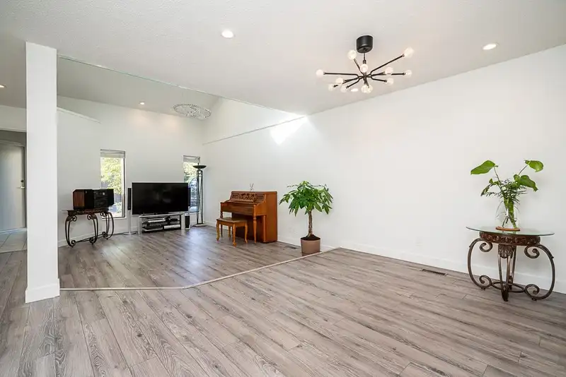 7225 QUATSINO DRIVE - photo 3 of 32