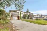 11876 92A AVENUE - thumbnail 2