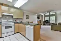 404 8115 121A STREET - thumbnail 2