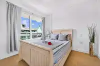 611 5788 GILBERT ROAD - thumbnail 8