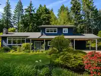 4843 7A AVENUE - thumbnail 1