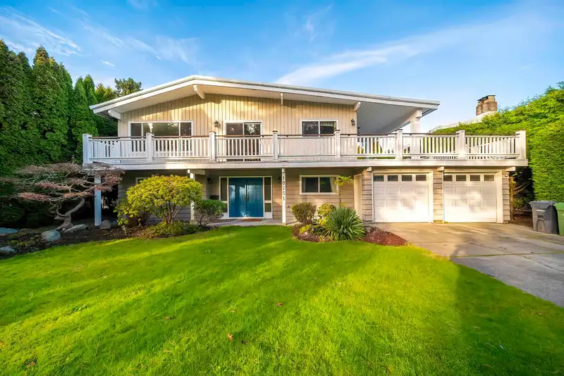 10751 MERSEY DRIVE - photo 1 of 33