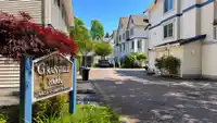 65 6833 LIVINGSTONE PLACE - thumbnail 2