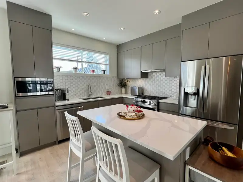 18 23785 DEWDNEY TRUNK ROAD - photo 3 of 19