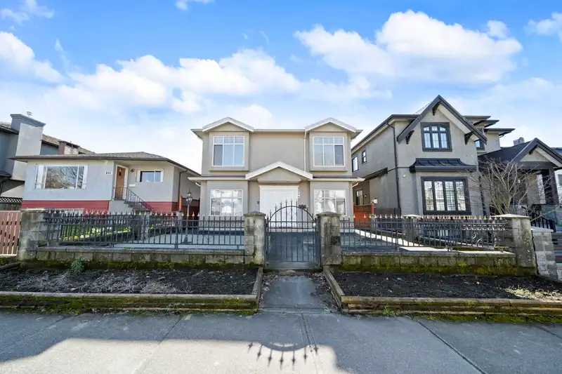 266 E 55TH AVENUE - photo 1 of 10
