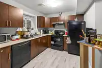 2355 MERLOT BOULEVARD - thumbnail 33