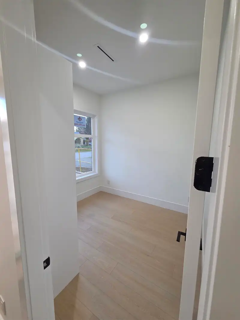 11663 89A AVENUE - photo 2 of 24