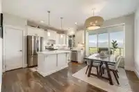 10 50634 LEDGESTONE PLACE - thumbnail 4