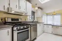 136 9055 ASHWELL ROAD - thumbnail 8