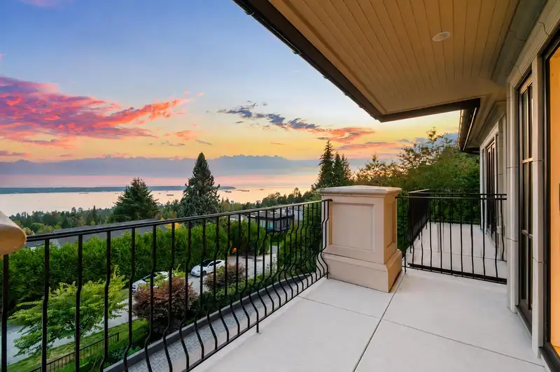 1485 CAMELOT ROAD - photo 4 of 37