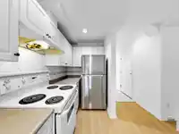 5 8289 121A STREET - thumbnail 11