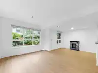5 8289 121A STREET - thumbnail 3