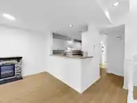 5 8289 121A STREET - thumbnail 9