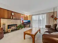 352 E 38TH AVENUE - thumbnail 3