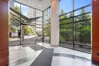 906 4567 HAZEL STREET - thumbnail 2