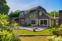 3675 BORHAM CRESCENT - thumbnail 2