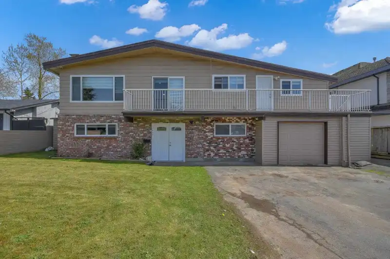 9488 127A STREET - photo 1 of 37