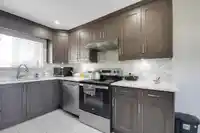 9488 127A STREET - thumbnail 11