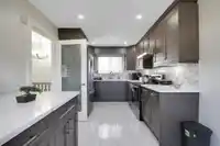 9488 127A STREET - thumbnail 9