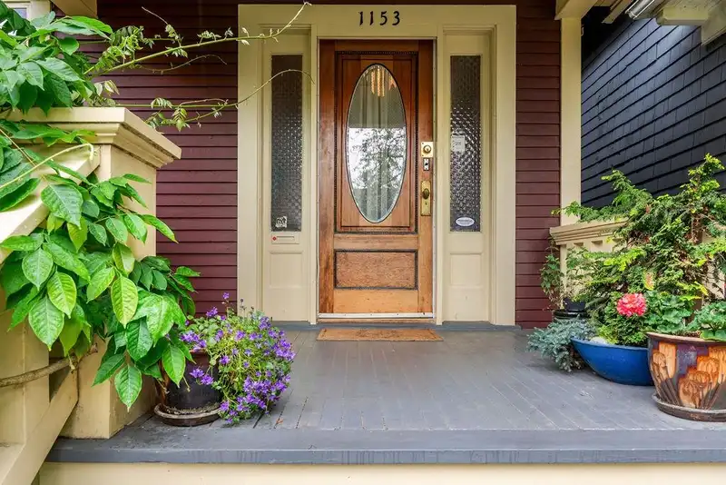 1153 E 13TH AVENUE - photo 2 of 40
