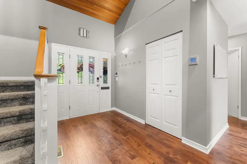 5627 TIMBERVALLEY ROAD - photo 4 of 35
