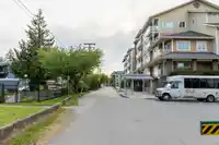 12 4111 GARRY STREET - thumbnail 34