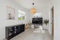 12 4111 GARRY STREET - thumbnail 5