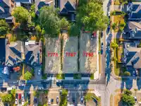 7787 147A STREET - thumbnail 2