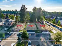 7787 147A STREET - thumbnail 16