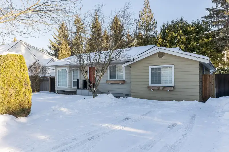 9126 CHURCH STREET - photo 1 of 40