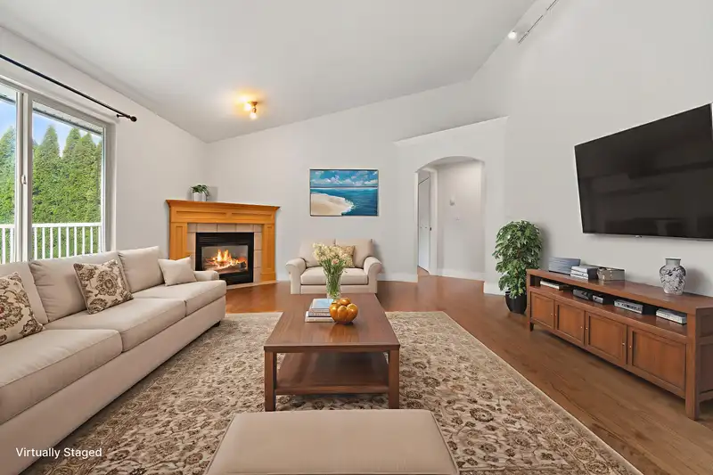 322 MIAMI RIVER DRIVE - photo 3 of 32