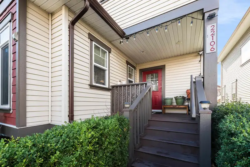 22106 LEMON AVENUE - photo 2 of 40