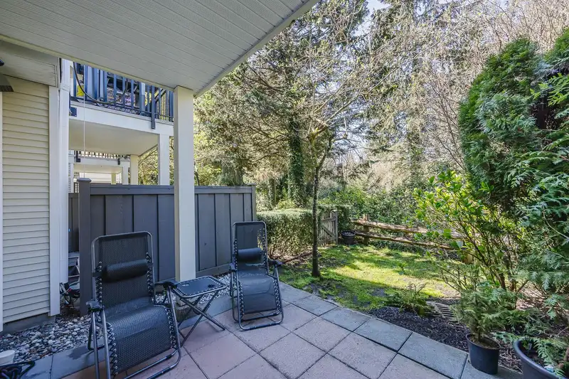 50 21535 88 AVENUE - photo 4 of 36