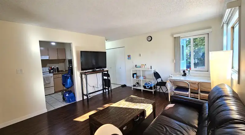 123 8700 ACKROYD ROAD - photo 3 of 24