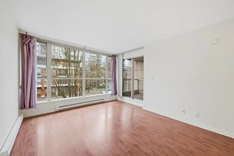201 8171 SABA ROAD - photo 4 of 24