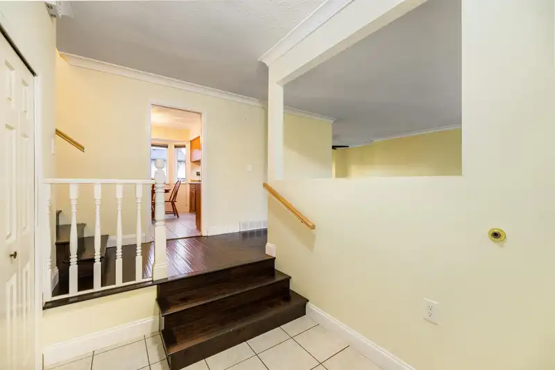 26826 34 AVENUE - photo 4 of 37