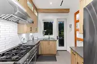 8486 HARVIE ROAD - thumbnail 18