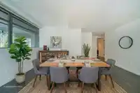 203 5782 BERTON AVENUE - thumbnail 8