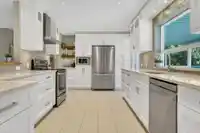 24096 52 AVENUE - thumbnail 13