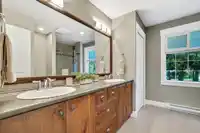 24096 52 AVENUE - thumbnail 29