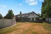 22522 28 AVENUE - thumbnail 2