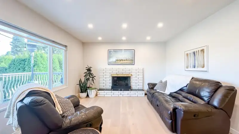 1021 RANCH PARK WAY - photo 4 of 40