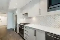 204 2435 KINGSWAY - thumbnail 12