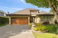 9253 203B STREET - thumbnail 1