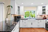 9253 203B STREET - thumbnail 7