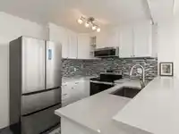 1102 5425 YEW STREET - thumbnail 6